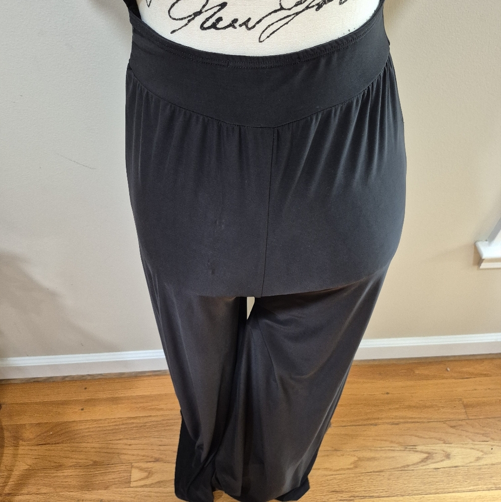 SABORA Elegant Black Halter Stretch Jumpsuit SIZE S..... - Picture 9 of 15